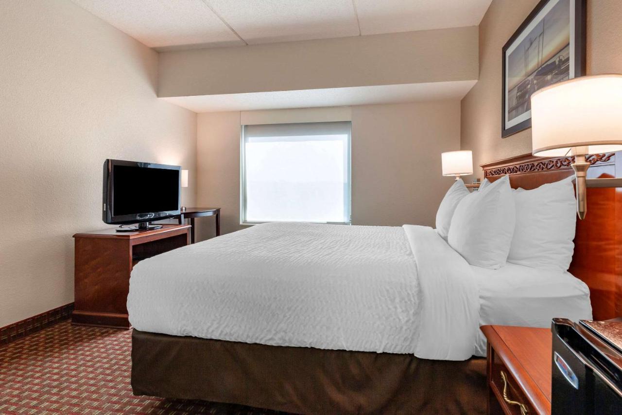 Clarion Suites At The Alliant Energy Center Madison Exteriör bild